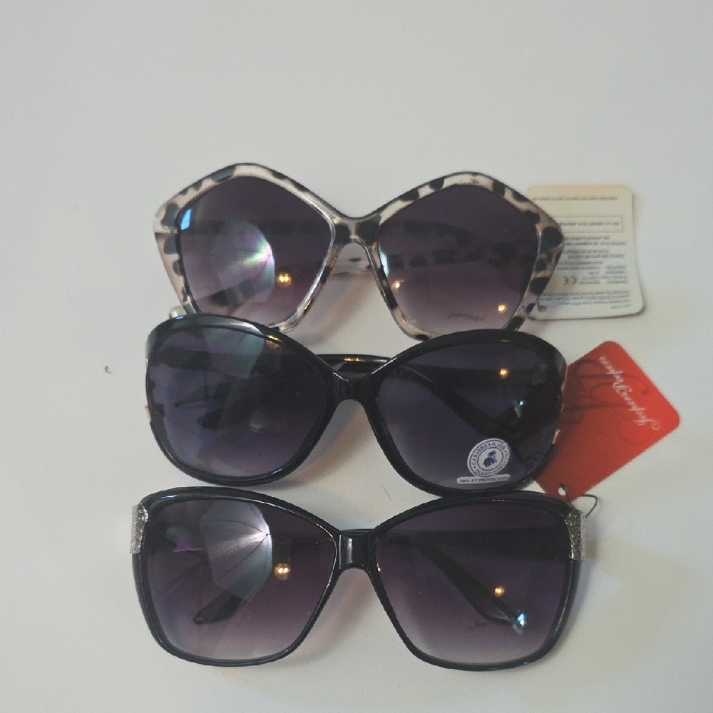 Stylish Black and Leopard Print Sunglasses Set - Picture 4 of 4
